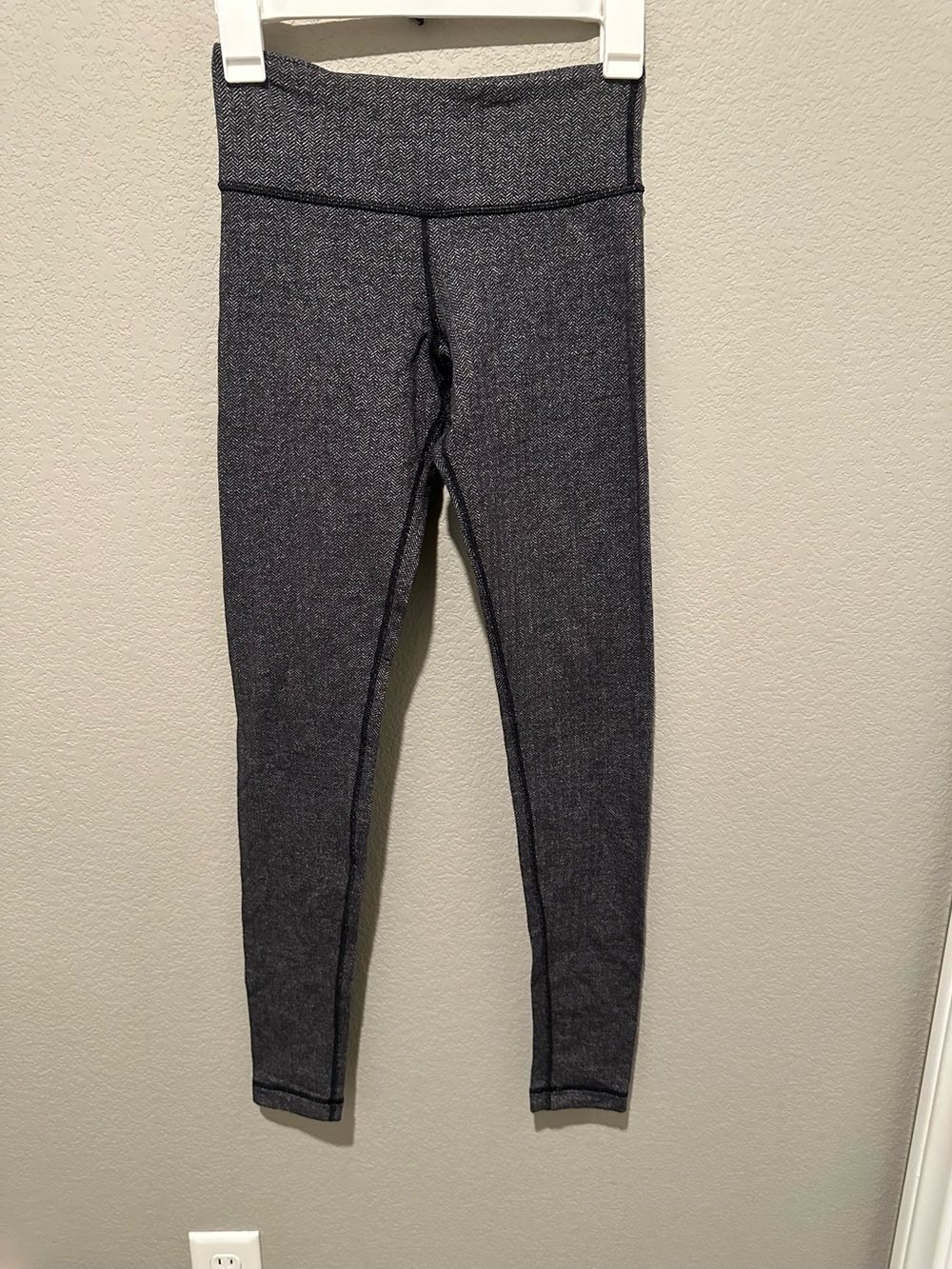 lululemon athletica Kids Charcoal Heather High-Rise Leggings